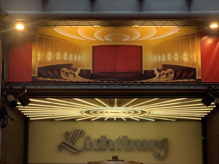 2 Kino
